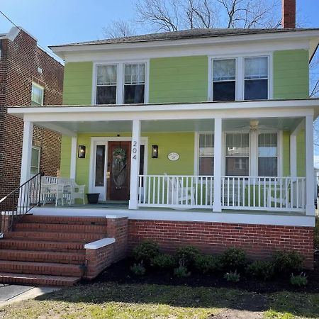 Key Lime Cottage Steps From Cape Charles Beach Екстер'єр фото